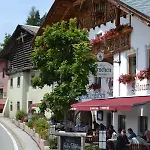 Kro Hirschen 2*