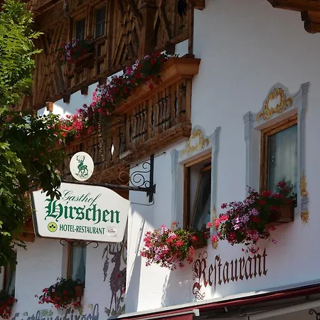 Hirschen ライト・バイ・ゼーフェルト